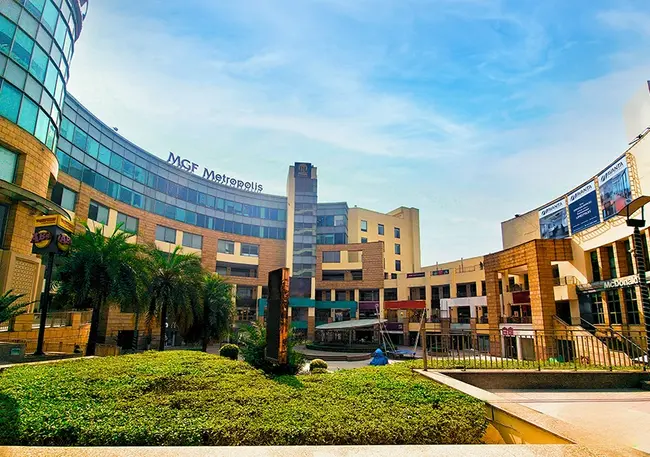 MGF Metropolis Mall
